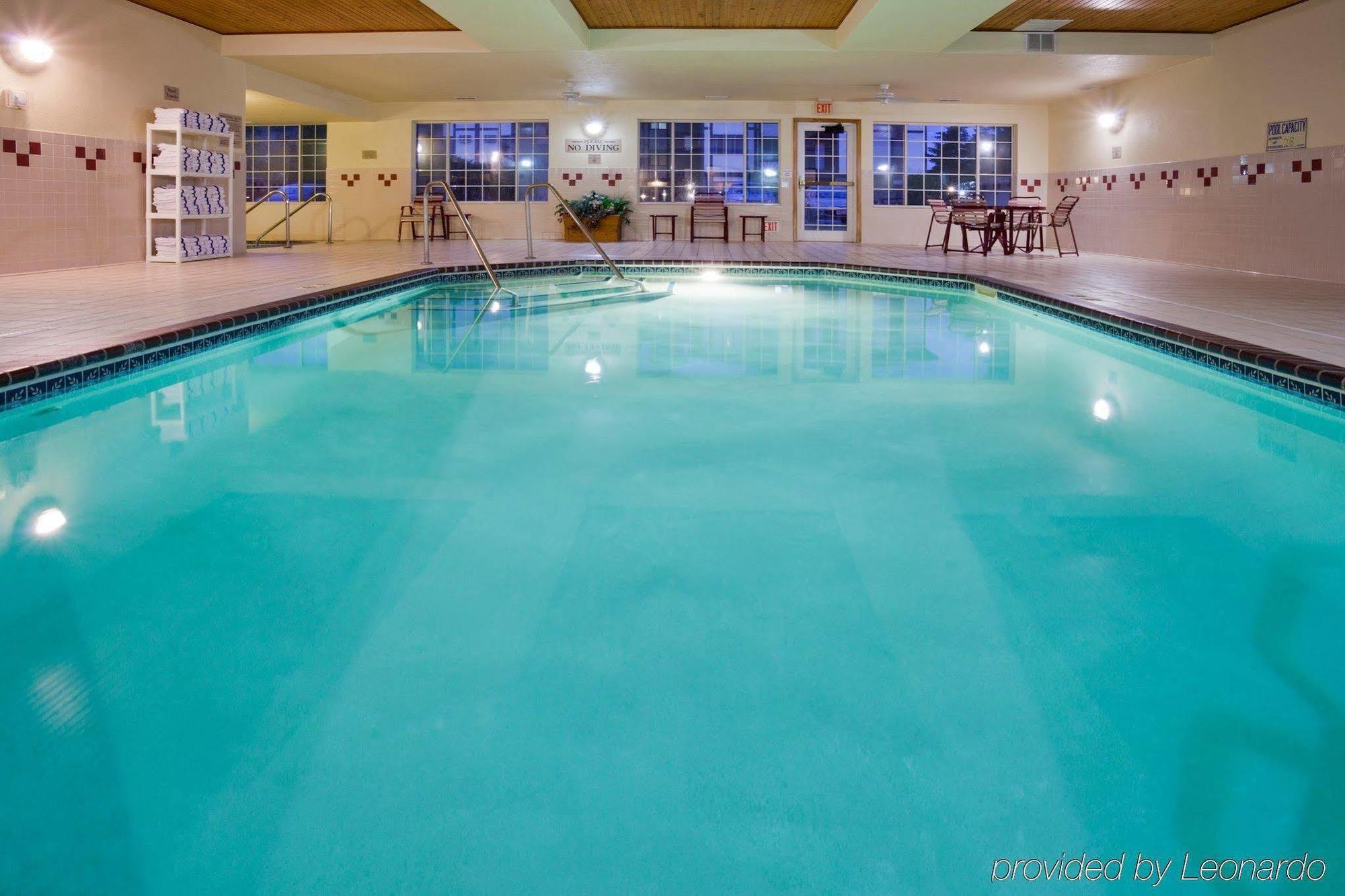 Country Inn & Suites By Radisson, St Cloud West, Mn Saint Cloud Eksteriør bilde
